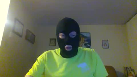 Snapshot of westender_47 chatting on December 2, 2024, 1:13 pm westender_47 online show from December 2, 2024, 1:13 pm
