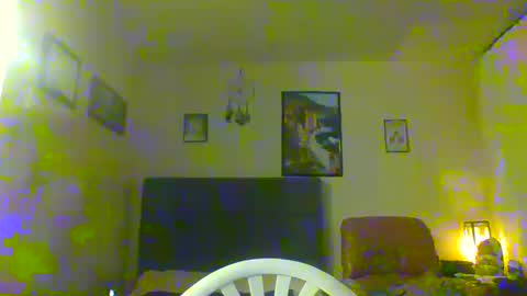Snapshot of westender_47 chatting on December 7, 2024, 12:35 pm westender_47 online show from December 7, 2024, 12:35 pm