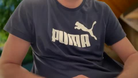 wet_adidasboy online show from March 6, 2025, 1:57 pm