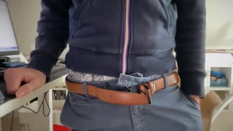 wet_adidasboy online show from October 30, 2025, 8:49 am