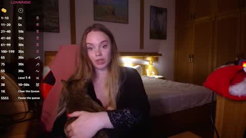 Snapshot of wet_lana chatting on May 5, 2026, 8:39 pm Lana online show from May 5, 2026, 8:39 pm