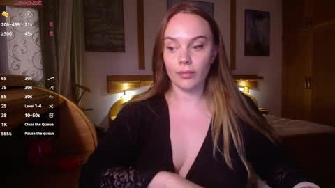 Snapshot of wet_lana chatting on May 15, 2026, 7:32 pm Lana online show from May 15, 2026, 7:32 pm