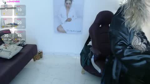 Snapshot of wet_liss chatting on July 12, 2026, 3:58 pm Diva online show from July 12, 2026, 3:58 pm