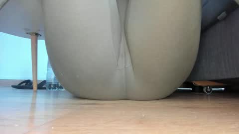 Snapshot of wet_pants2022 chatting on June 9, 2026, 11:11 am wet_pants2022 online show from June 9, 2026, 11:11 am