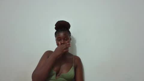 Snapshot of wet_pussieyy chatting on March 4, 2026, 11:55 pm wet_pussieyy online show from March 4, 2026, 11:55 pm