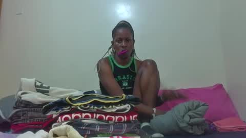 wetberry20 online show from November 2, 2025, 5:26 pm