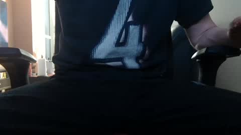 Wetbigdickstream online show from April 18, 2026, 7:58 pm