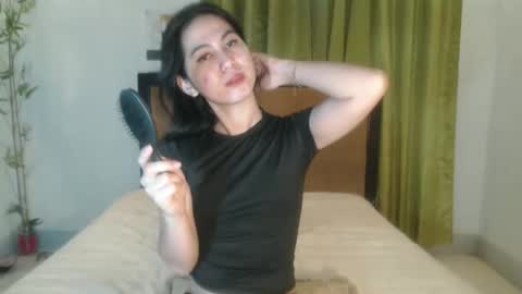 Rihanna online show from October 19, 2025, 10:10 pm