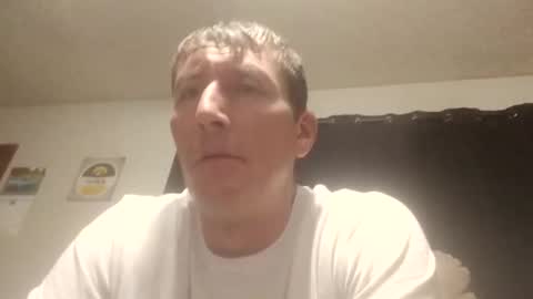 Snapshot of wetduck77777 chatting on May 10, 2026, 9:25 am wetduck77777 online show from May 10, 2026, 9:25 am