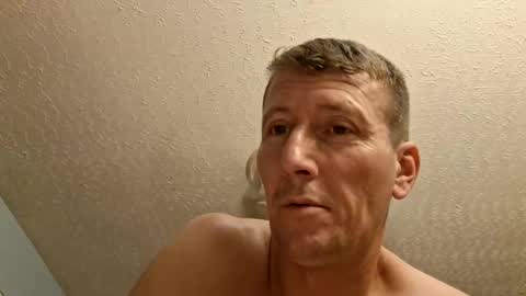 wetduck77777 online show from July 6, 2026, 7:49 am