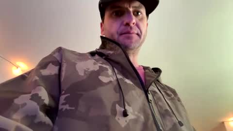 Snapshot of wetlickie chatting on May 3, 2026, 5:52 pm wetlickie online show from May 3, 2026, 5:52 pm