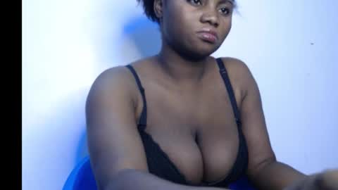 Snapshot of wetmypussy02 chatting on September 29, 2025, 10:09 am wetmypussy02 online show from September 29, 2025, 10:09 am