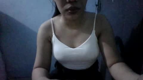 Snapshot of wetseductiveclit chatting on April 15, 2026, 10:33 am wetseductiveclit online show from April 15, 2026, 10:33 am