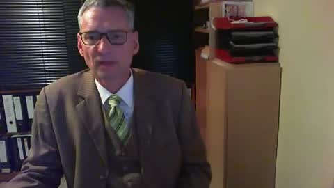 Franz online show from May 1, 2026, 5:17 pm