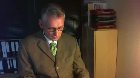 Franz online show from May 5, 2026, 4:48 pm