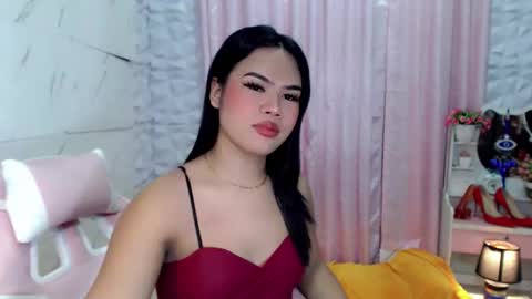 wettie_varsha online show from November 24, 2025, 6:40 pm