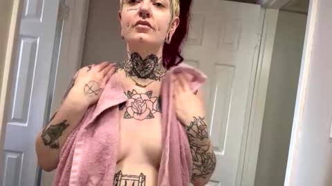 whimsydeathh online show from May 16, 2026, 8:18 pm