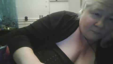 Snapshot of whipsnap19 chatting on November 29, 2025, 9:45 am whipsnap19 online show from November 29, 2025, 9:45 am