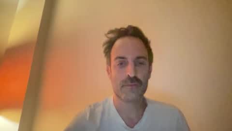 WhiskyLove online show from October 14, 2025, 11:27 pm
