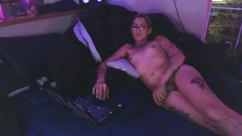 Snapshot of whiskyreign chatting on November 3, 2025, 10:27 am Risky online show from November 3, 2025, 10:27 am