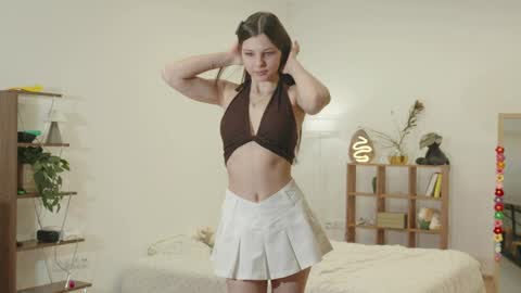 Naomi online show from April 20, 2026, 2:14 am