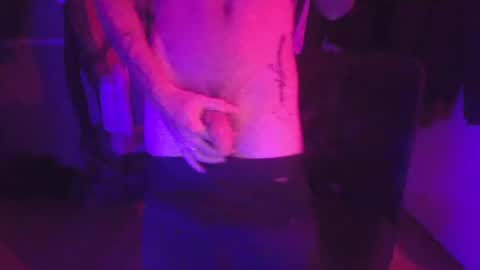 whispersonhickory online show from December 18, 2024, 8:42 am