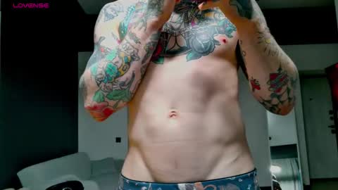 Max online show from November 6, 2025, 2:07 pm