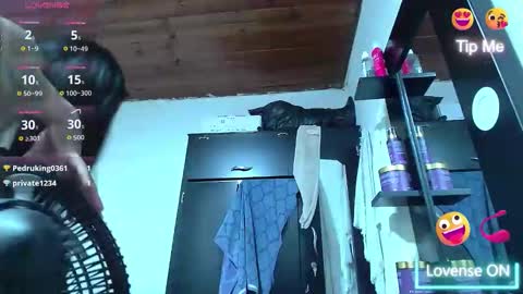 Snapshot of white_sexy_ chatting on February 6, 2026, 11:52 pm white_sexy_ online show from February 6, 2026, 11:52 pm