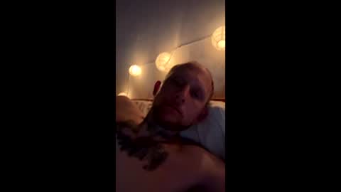whiteboyosama online show from June 4, 2026, 9:04 am