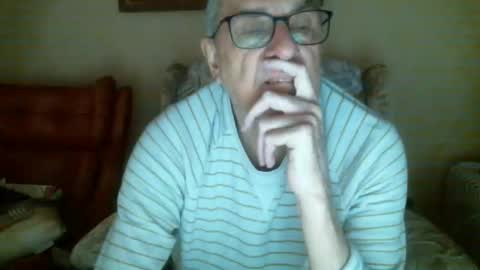 Snapshot of whitebriefs009 chatting on January 23, 2025, 9:18 am whitebriefs009 online show from January 23, 2025, 9:18 am