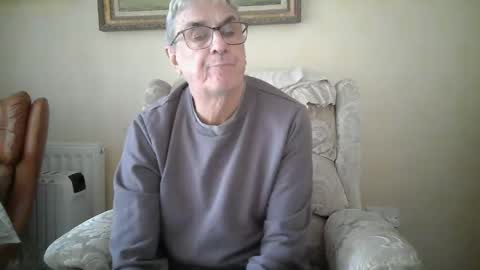 Snapshot of whitebriefs009 chatting on September 22, 2025, 3:14 pm whitebriefs009 online show from September 22, 2025, 3:14 pm