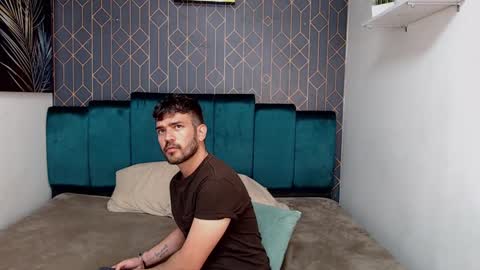 Dylan white online show from February 11, 2025, 11:44 pm