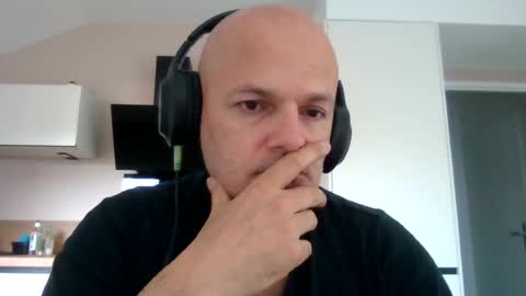 Snapshot of whiteeaglesrb chatting on June 19, 2026, 6:12 pm whiteeaglesrb online show from June 19, 2026, 6:12 pm