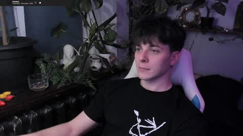 Gus online show from January 17, 2025, 7:38 pm