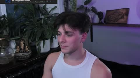 Gus online show from September 24, 2025, 9:51 pm