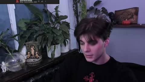 Gus online show from October 15, 2025, 12:55 am