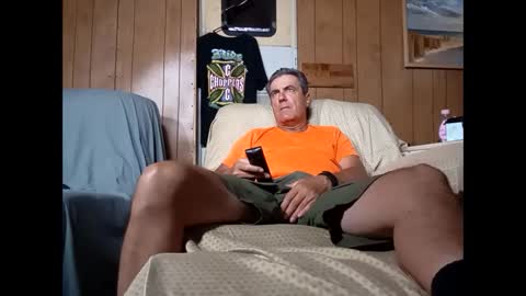 whitelion67 online show from October 3, 2025, 2:25 pm