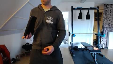 whiterabbit_86 online show from October 26, 2025, 2:12 pm