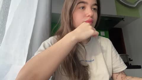 Eve online show from November 21, 2025, 12:48 pm