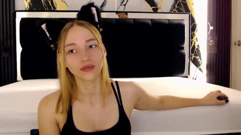 WhiteSun online show from March 11, 2025, 1:01 pm