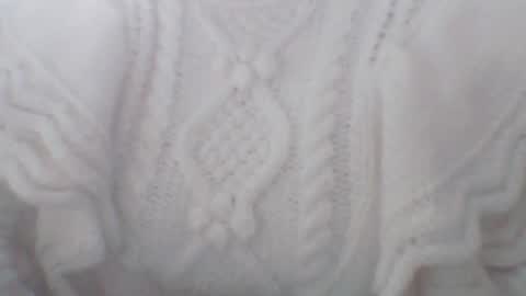 whitesweater online show from January 13, 2025, 7:21 am