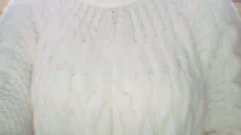 whitesweater online show from January 22, 2025, 7:14 am