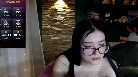 whitney311_ online show from February 19, 2026, 3:19 pm