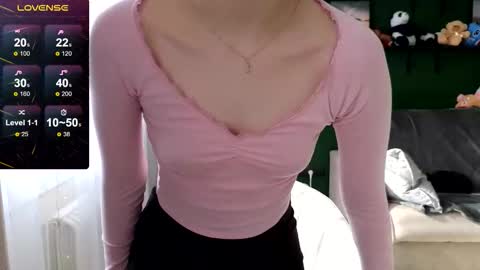 whitney311_ online show from February 25, 2026, 7:18 am