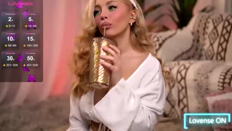 whitneyandrews online show from February 14, 2026, 5:59 am