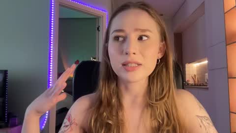 Snapshot of whoisalisa chatting on December 11, 2024, 9:41 am Alisa online show from December 11, 2024, 9:41 am