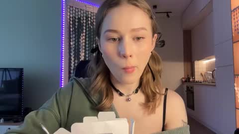 Snapshot of whoisalisa chatting on January 11, 2025, 6:56 am Alisa online show from January 11, 2025, 6:56 am