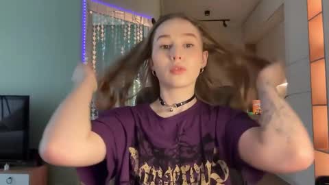 Snapshot of whoisalisa chatting on January 23, 2025, 7:11 am Alisa online show from January 23, 2025, 7:11 am