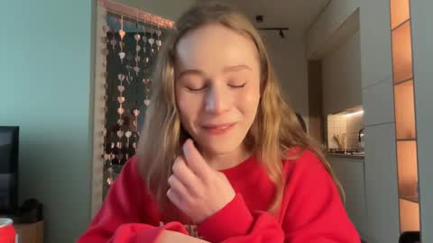 Snapshot of whoisalisa chatting on February 9, 2025, 8:33 am Alisa online show from February 9, 2025, 8:33 am