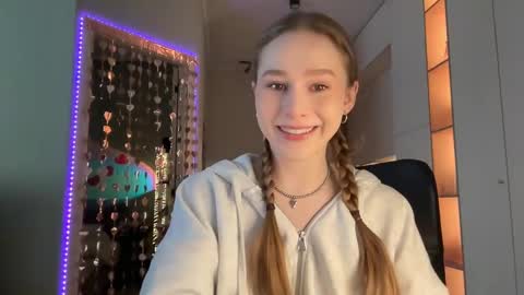 Snapshot of whoisalisa chatting on March 1, 2025, 7:30 am Alisa online show from March 1, 2025, 7:30 am